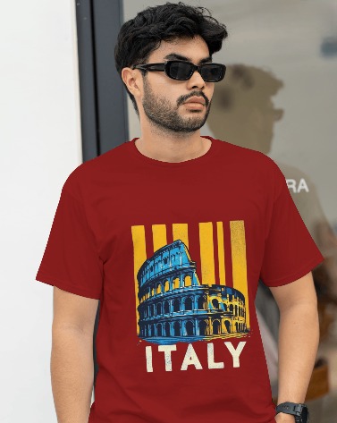 Maroon Graphic T-Shirt - Italy
